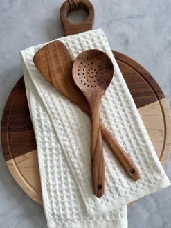 Busa Designs Kitchen>2 Piece Kitchen Waffle Towel Set