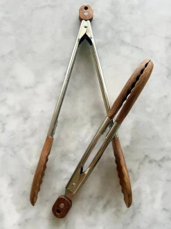 Busa Designs Kitchen>Acacia Wood Tongs, Set of 2