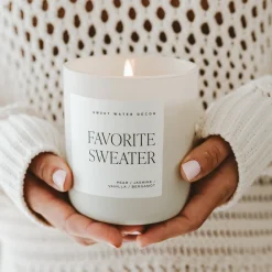 Sweet Water Decor Candles|15 Oz Matte Jars>Favorite Sweater - 15 oz