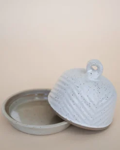 Shoppe At The Avenue Kitchen|Home Decor>Meryl Cloche - Sweet Water Decor