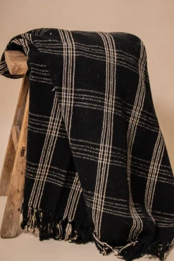 Shoppe At The Avenue Home Decor>Roots Throw Blanket